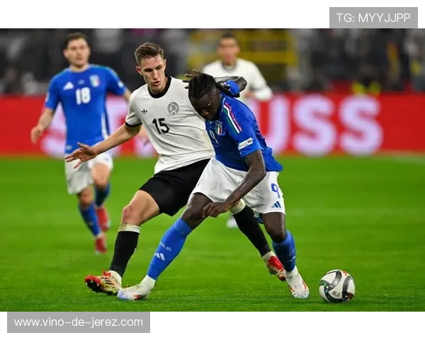 杭州足球队与上海足球队赛后复盘分析精彩配合与战术执行的深度剖析